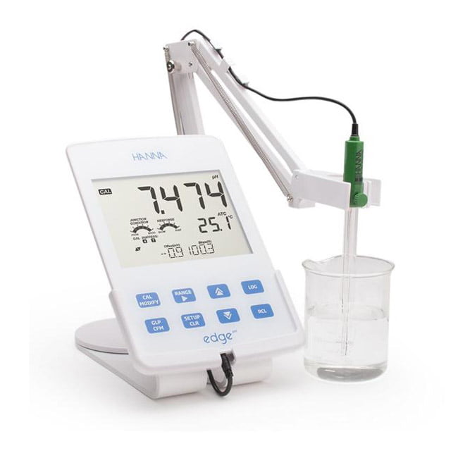 pH meter แบบตั้งโต๊ะ