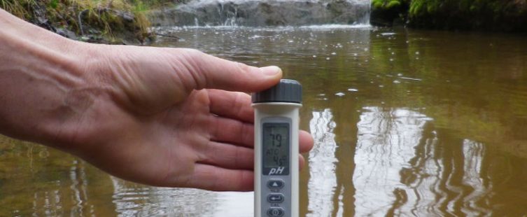 รู้จักกับ pH Meter